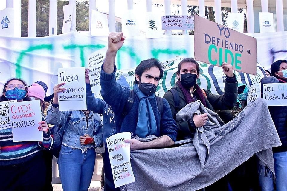 Los estudiantes afirmaron que en 47 años de vida de la Institución nunca había ocurrido una situación similar.