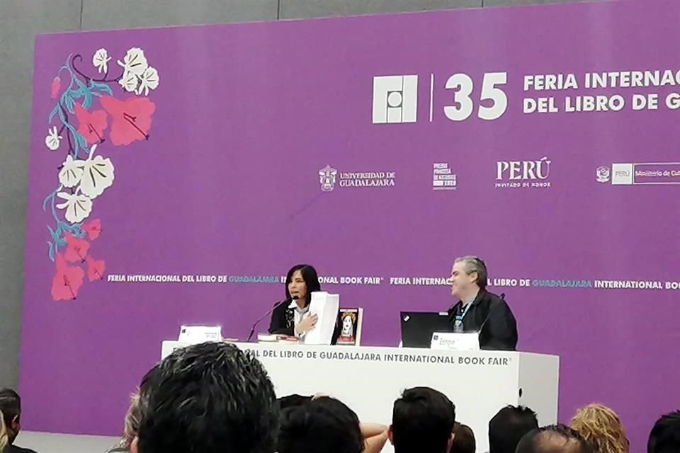 La autora dijo que uno de los motivos de su publicación es motivar a otras mujeres a romper el pacto criminal.