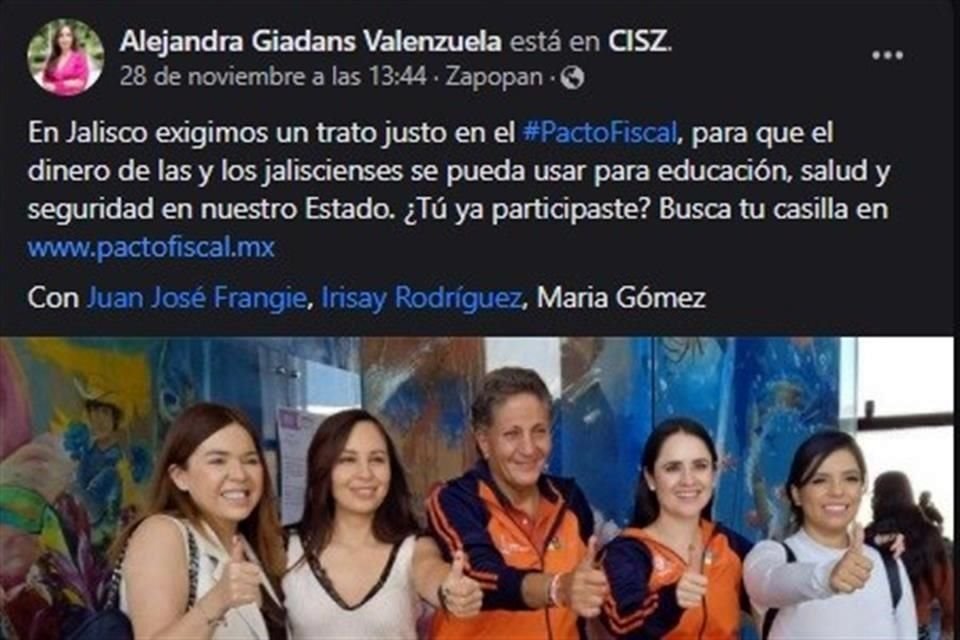 La diputada local de Movimiento Ciudadano Alejandra Giadans Valenzuela presumió su primer voto el 28 de noviembre en Zapopan.