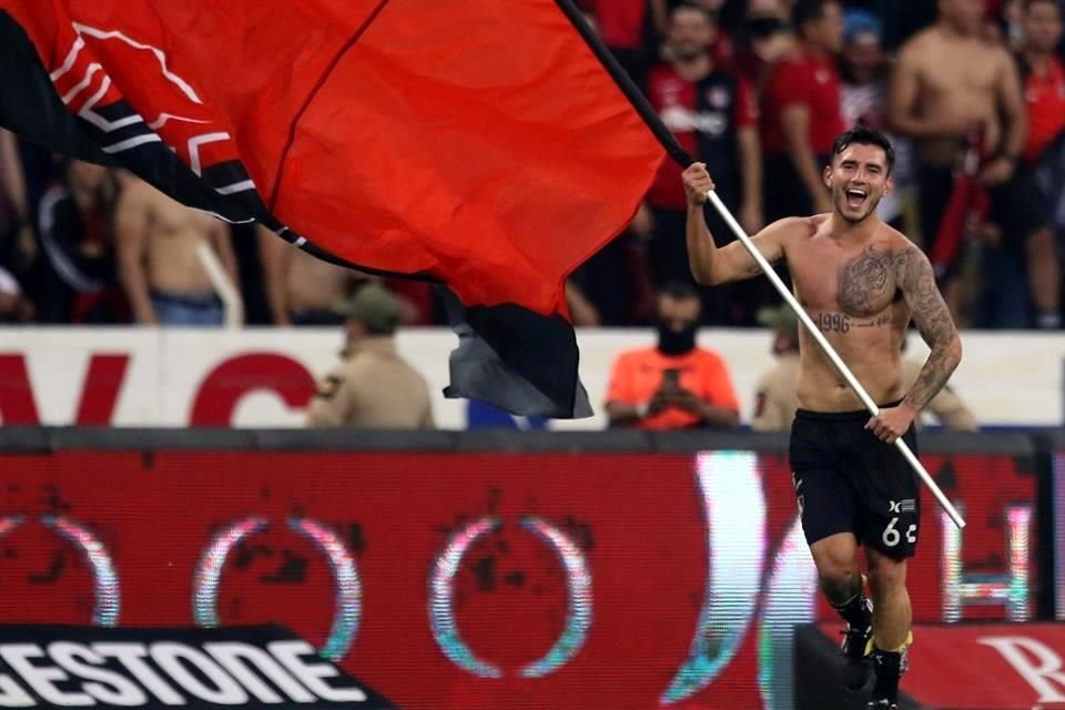 El 'Gary', quien próximamente será papá, quiere que su hijo sea rojinegro y contarle que fue campeón.