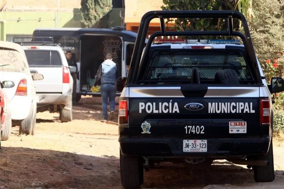 Un joven fue ejecutado de varios balazos la mañana de este miércoles en la Colonia Jardines de Santa María, aledaña al Cerro del Cuatro.