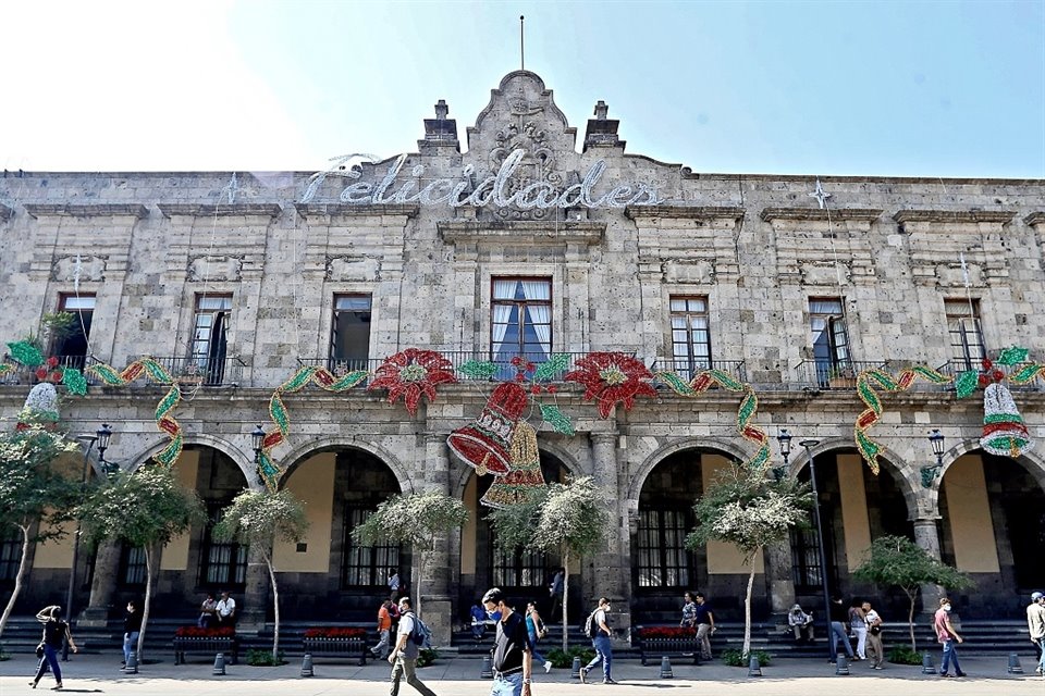 El Presupuesto de Egresos 2022 del Ayuntamiento de Guadalajara privilegiará la seguridad, los servicios públicos y la obra.
