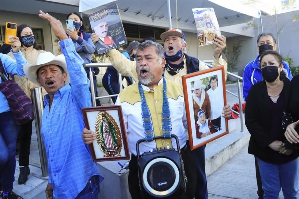 Frausto considera que hacerle homenaje al 'Charro de Huentitán' en Bellas Artes ayudaría a que la gente también se acerque a Garibaldi a recordar, a son de mariachi, su repertorio musical.