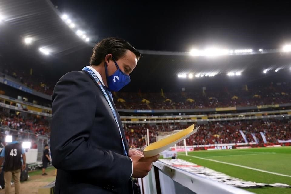 Mikel Arriola presentó el calendario del próximo torneo.