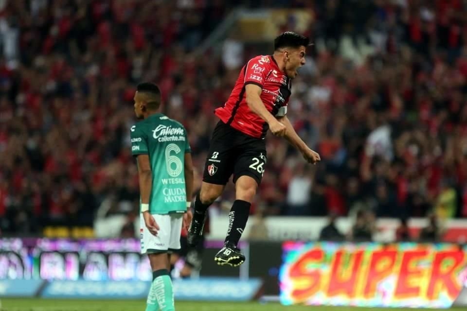 Al minuto 55, Aldo Rocha marcó el 1-0, en una jugada que fue revisada, sin embargo, el árbitro Marco Antonio Ortiz validó el gol.