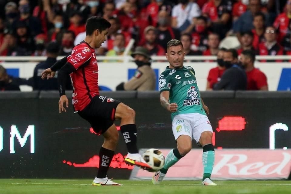 El Atlas supo aniquilar a Jean Meneses.
