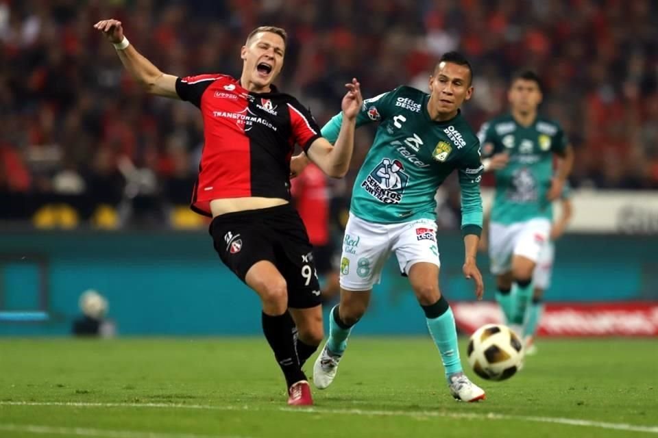 ¡Más drama! El tiempo regular terminó empatado 3-3 y llegaron los tiempos extras.