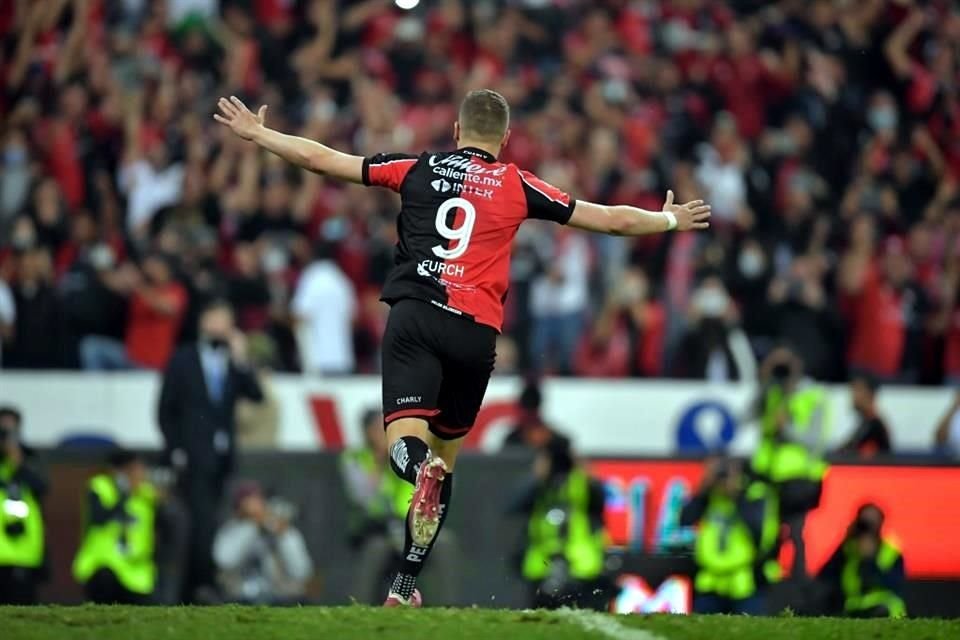 El Atlas finalmente rompió el yugo de años sin un título y se coronó en tanda de penales 4-3 sobre el León, luego de un global 3-3.