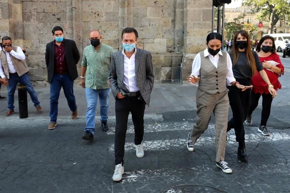 El Alcalde de Guadalajara, Pablo Lemus, se hizo presente en la celebración rojinegra.