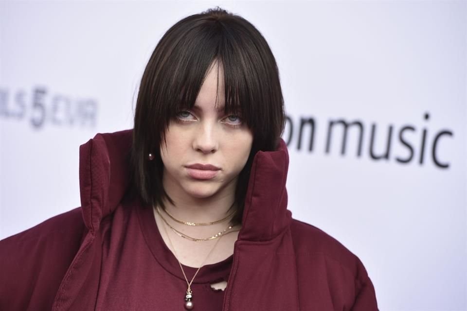 Billie Eilish confesó que tuvo adicción a la pornografía tras consumirla a los 11 años.