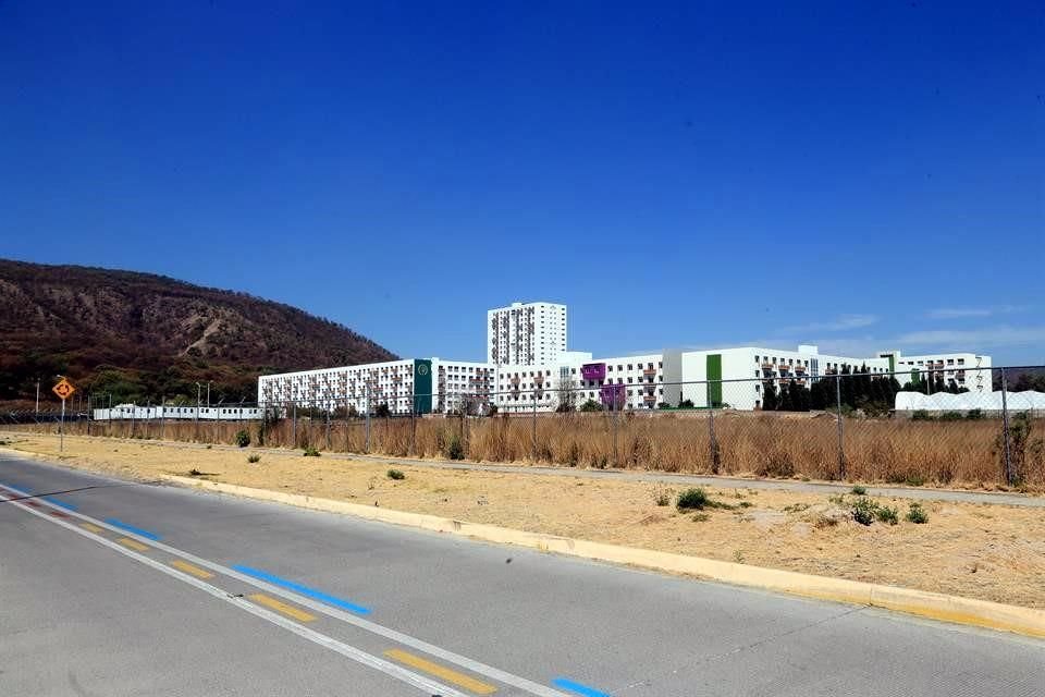 Parte de los carriles del Circuito Interior Panamericano fueron construidos sobre predios propiedad de las empresas del Grupo Omnilife-Chivas.