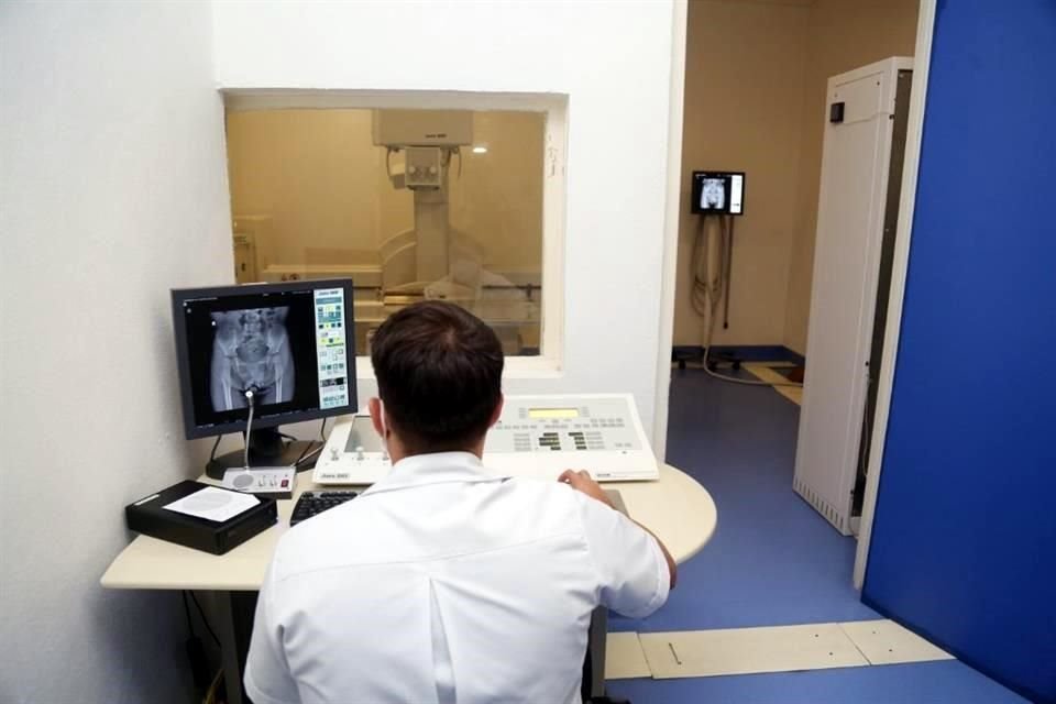El CRIT Occidente cuenta con una nómina de 162 colaboradores, de los cuales hay 40 médicos y 50 terapeutas.