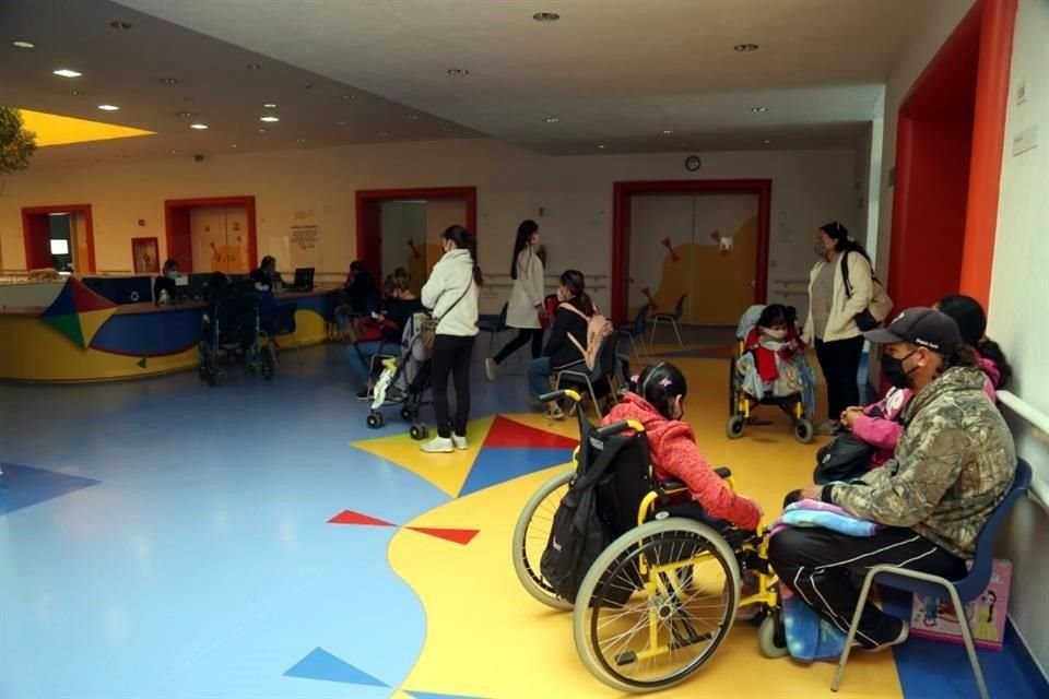 Tras campañas de desprestigio, cayeron ingresos del Teletón; a 6 años del punto crítico, han subsistido y ya recuperan capacidad operativa.