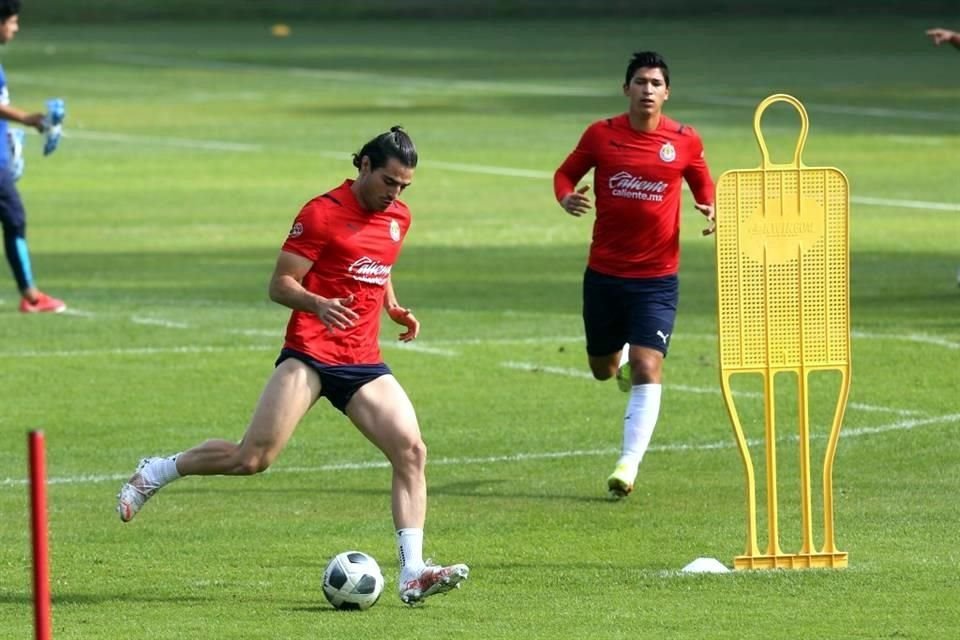 Briseño resaltó que Chivas se ha potencializado línea por línea.