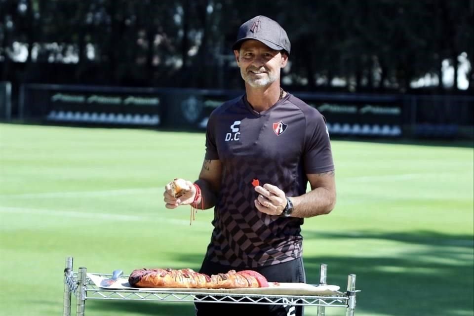 Diego Cocca deberá invitar los tamales al equipo el próximo 2 de febrero.
