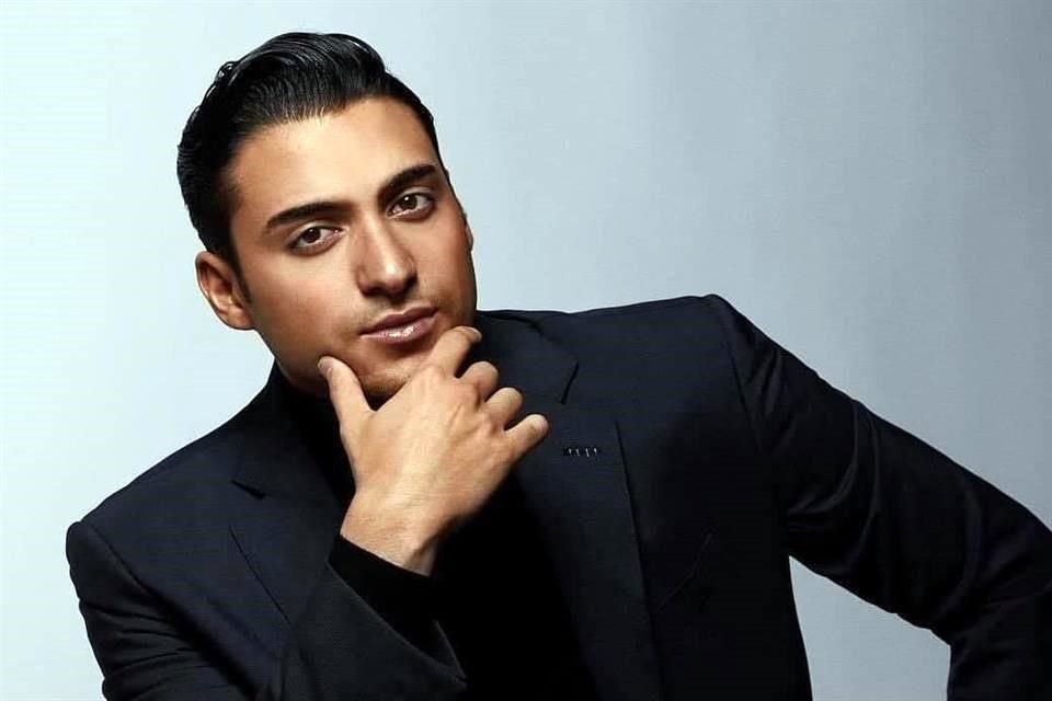 James William Awad organizó el viaje de Canadá a Cancún.