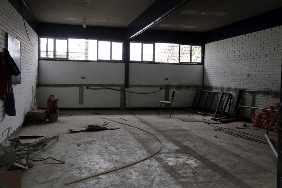 Posteriormente, en la tercera etapa, se prevé un posible regreso a clases.