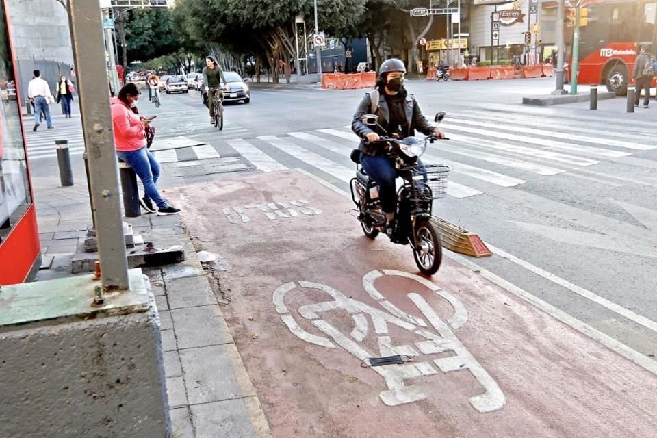 Las consecuencias de estas políticas laxas contra infractores podrían estar relacionadas con la muerte de ciclistas, según expertos.