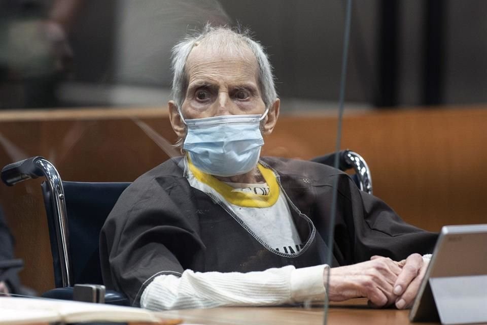 El empresario y multimillonario Robert Durst murió este lunes a los 78 años de edad a causa de un paro cardíaco.