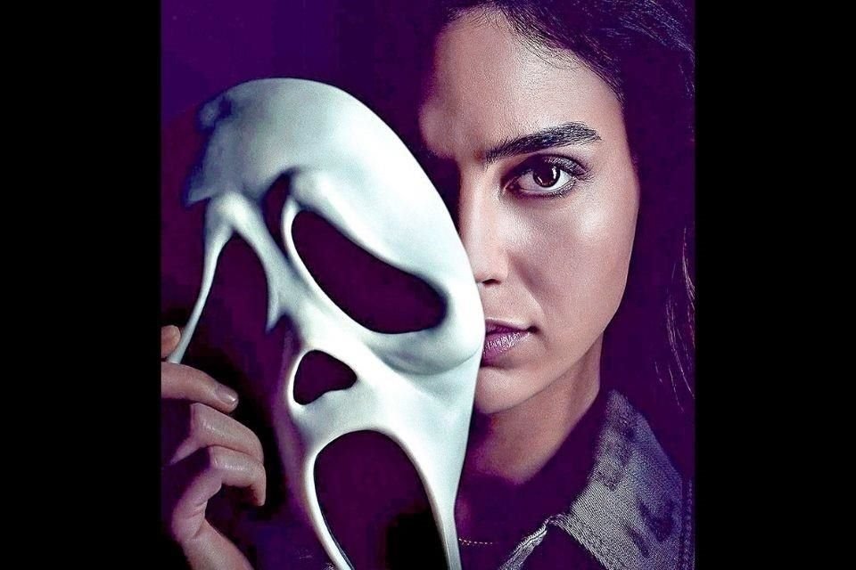 'Scream 5', con Melissa Barrera con uno de los personajes principales, llega este jueves a las salas de cine.