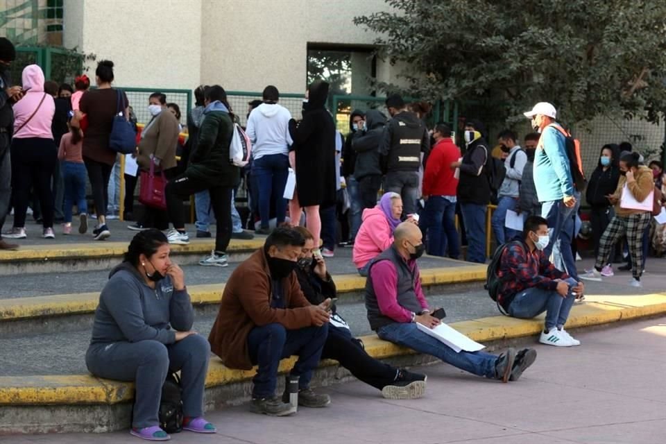 En tan sólo 24 horas se confirmaron 3 mil 508 nuevos casos de Covid-19  en Jalisco, la cifra más alta en el Estado durante toda la pandemia.