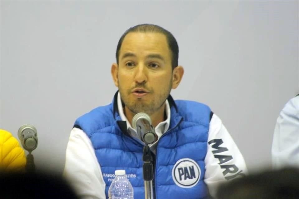 Marko Cortés, líder nacional del PAN, aseguró que el Gobierno de AMLO está presionando para votar a favor de la propuesta de extender el plazo de los militares.