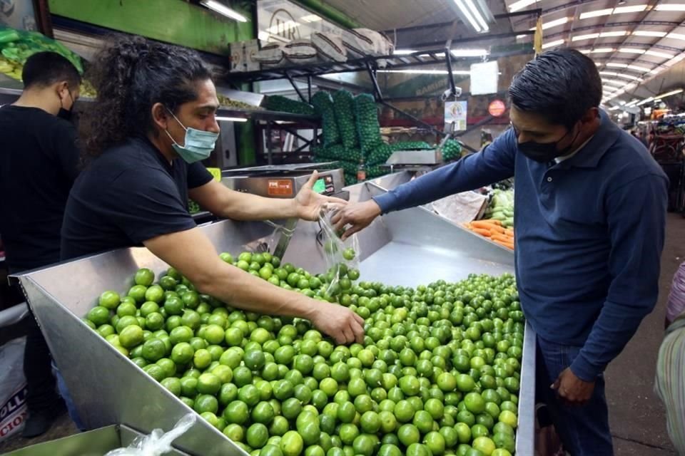 En el Mercado de Abastos de Guadalajara se puede encontrar entre 75 y 85 pesos el kilo, y pocos puestos lo tienen un poco más 'barato', en 60 pesos.