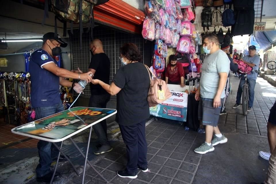 Ante el aumento en contagios, los filtros sanitarios se reforzaron en San Juan de Dios.