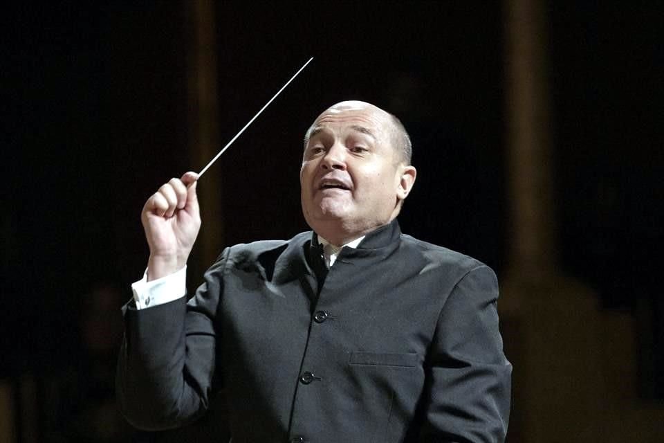 Jesús Medina ocupó la dirección de la Orquesta Filarmónica de Jalisco de 2019 a 2022.