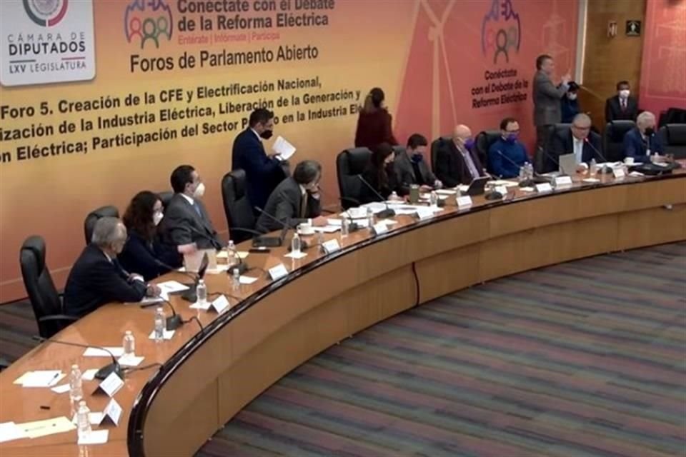 El CCE ya ha participado en el Parlamento Abierto sobre la reforma eléctrica.