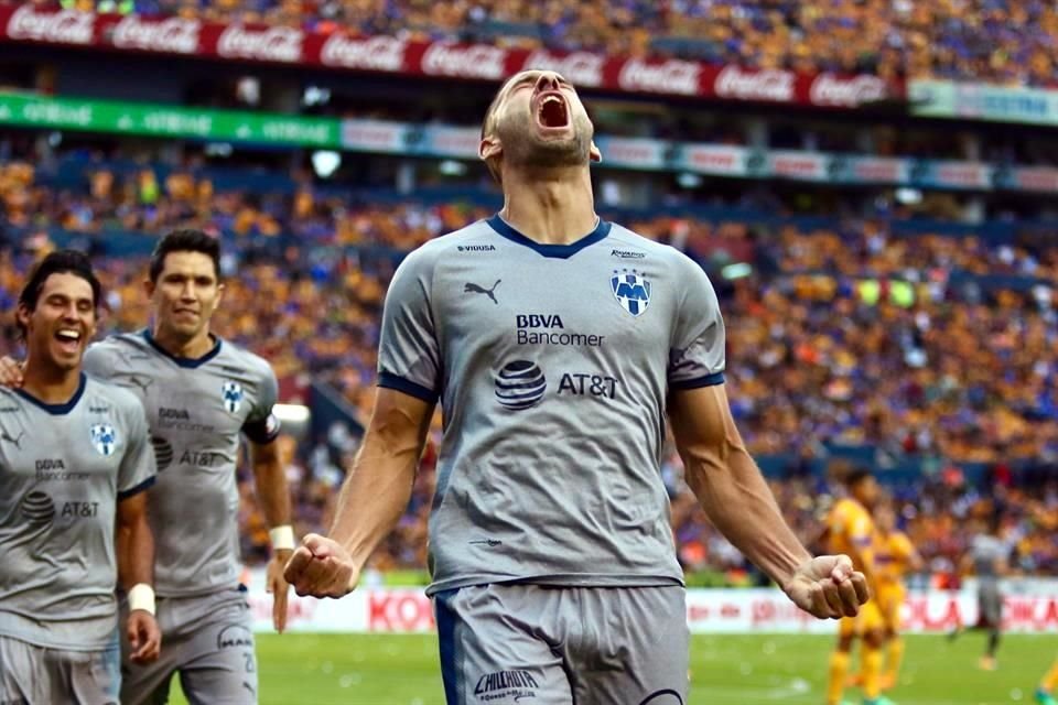 Nico Sánchez le ha marcado 5 goles a Tigres en el Clásico Regio.