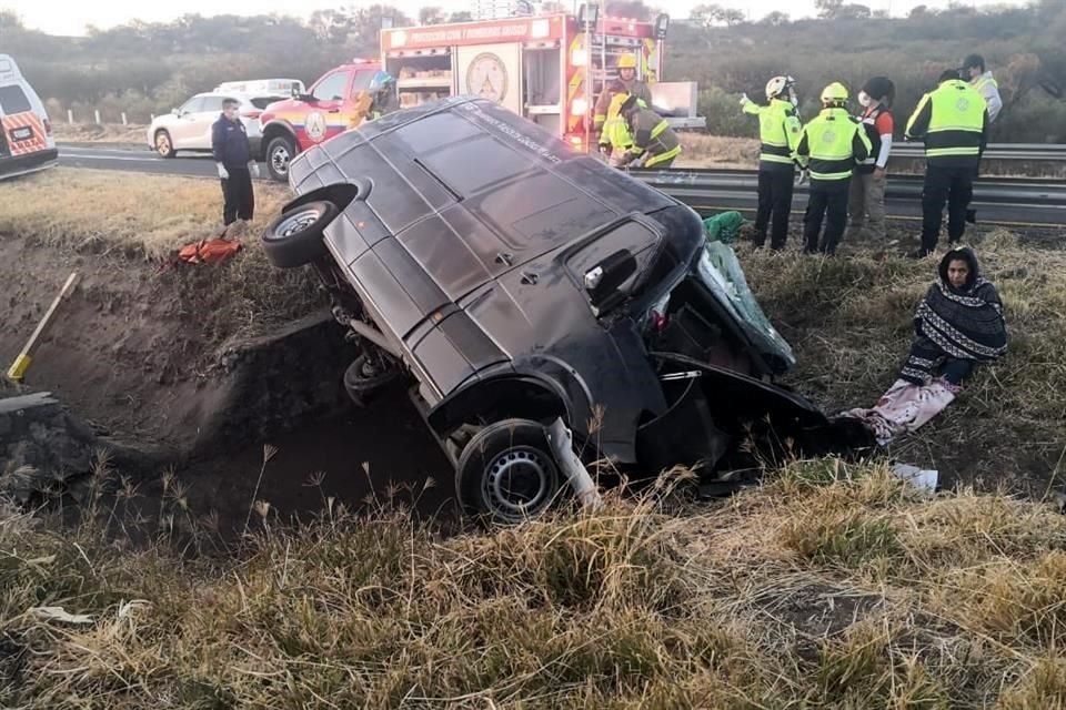 Al rescate acudieron elementos de Lagos de Moreno, Unión de San Antonio y de León, Guanajuato.