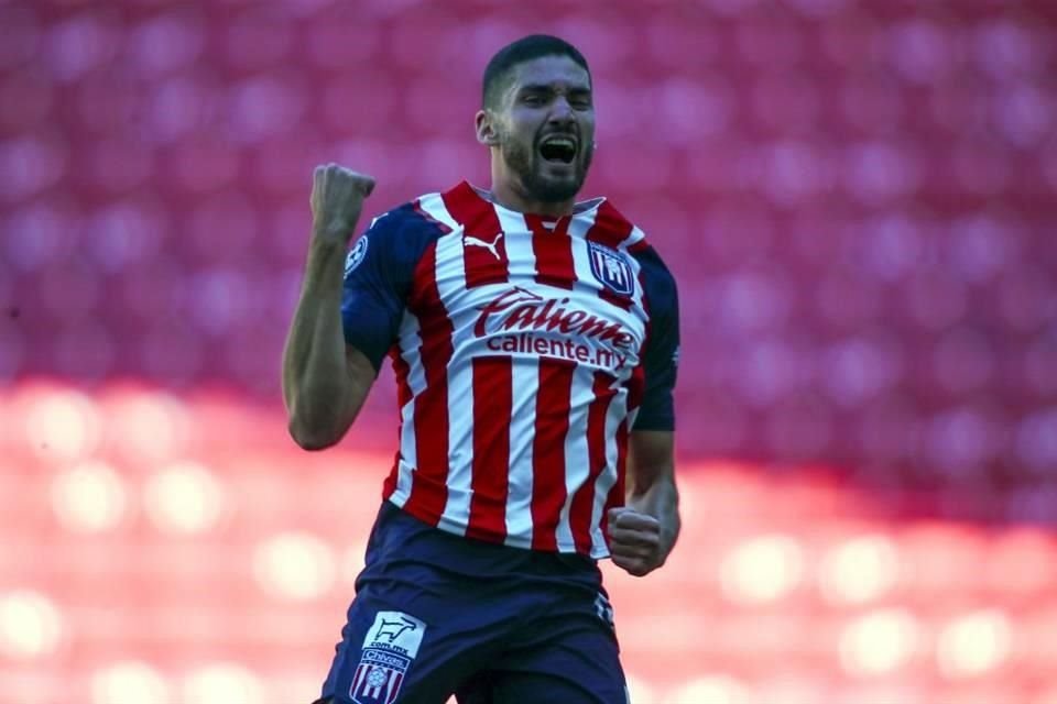 Paolo Yrizar confía en que su trabajo con el Tapatío le generará una oportunidad con las Chivas para pelear por un puesto.