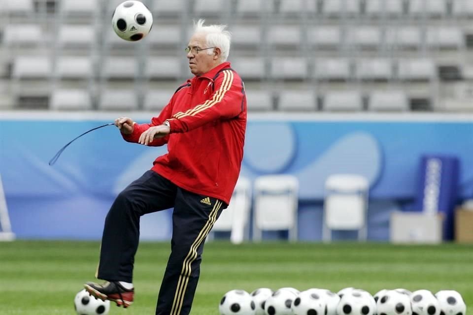 El llamado 'Sabio de Hortaleza' influyó en toda una generación de futbolistas españoles para conseguir su primera Eurocopa en 2008.