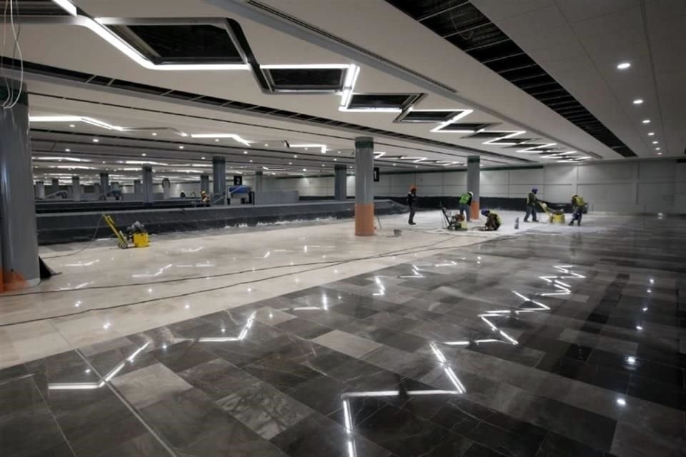 El ingeniero Alfredo Coliente indicó que ya están confirmados dos vuelos inaugurales, para Tijuana y para Cancún, aunque insistió en que debe ser la empresa administradora la que informe.