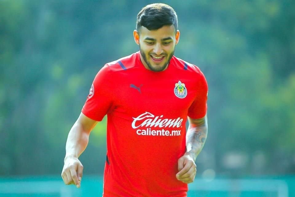 Vega entrenó al parejo que los integrantes del Rebaño.