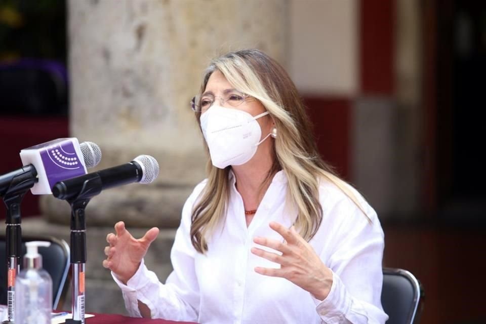Mara Robles, de Hagamos, criticó la opacidad con la que el Gobierno de Jalisco estaría manejando los créditos a los que accede.