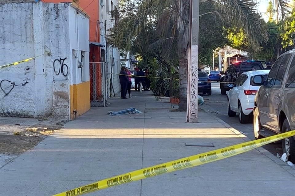 La familia del comerciante dijo que varios hombres llegaron en un vehículo y se presentaron en el domicilio.