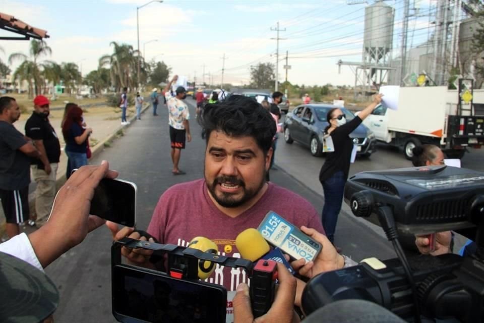 El padre de Eduardo narró los hechos con la voz entrecortada.