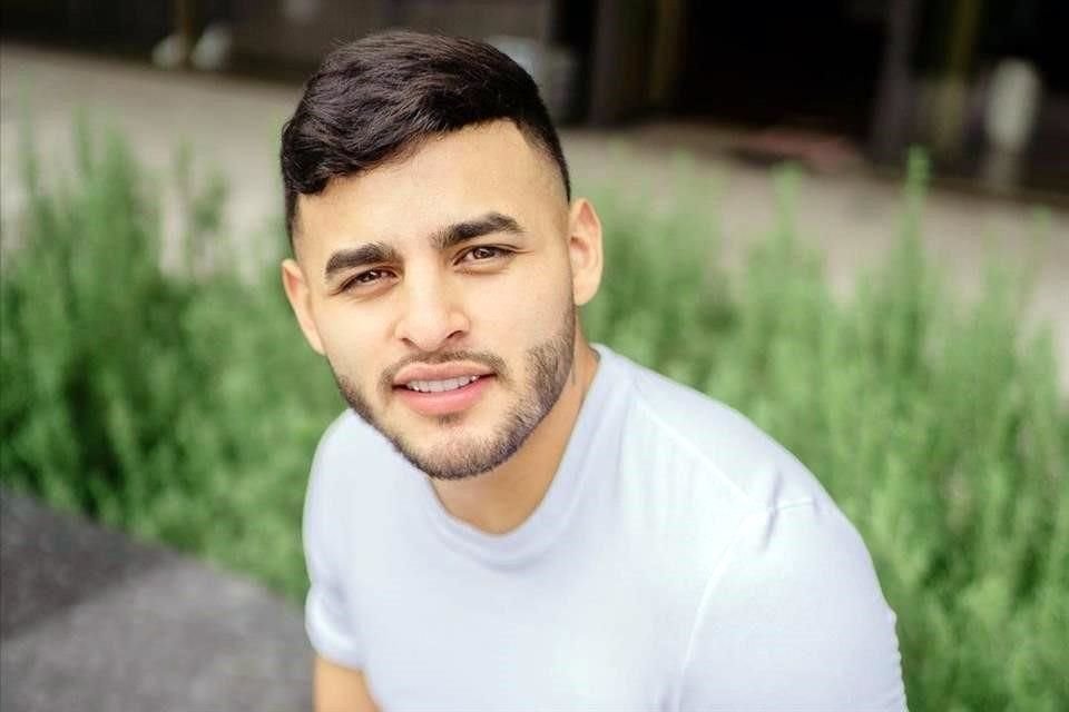 Alexis Vega, delantero de las Chivas.