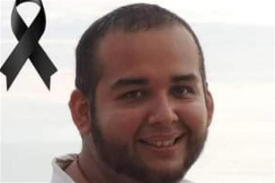 Islas Flores fue asesinado alrededor de las 23:00 horas del sábado, en la Colonia Lomas Verdes de la delegación La Mesa.