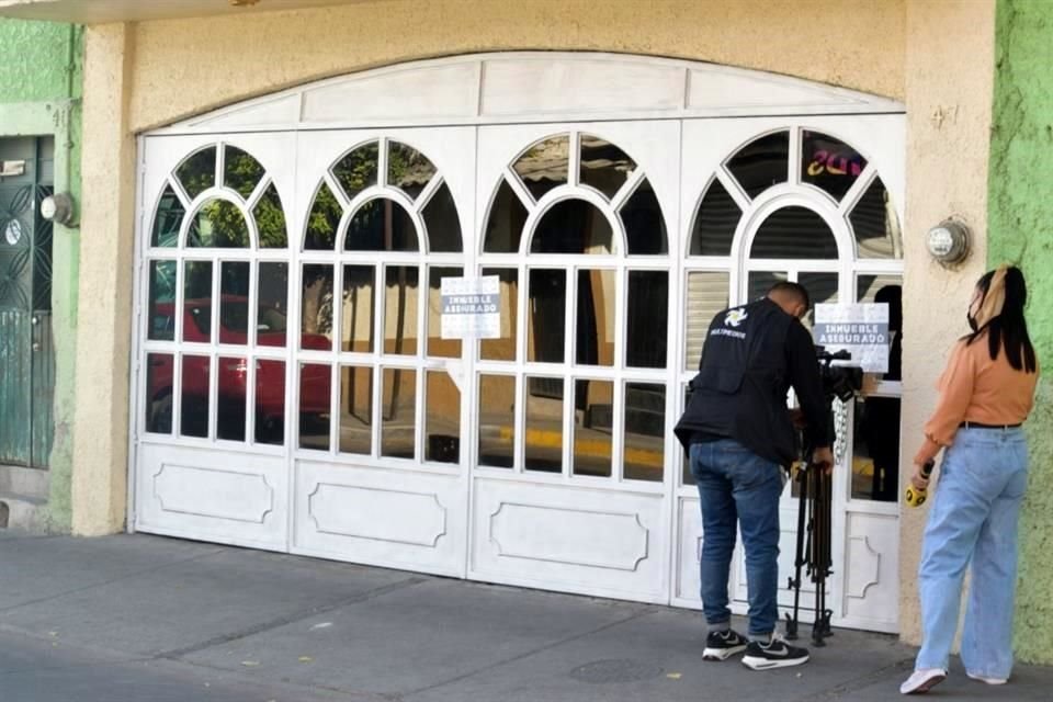 Justo a espaldas de las instalaciones de la Fiscalía, en pleno Centro de Tlajomulco, fue localizado el cadáver del adolescente Eduardo Salomón, desaparecido el 4 de febrero.