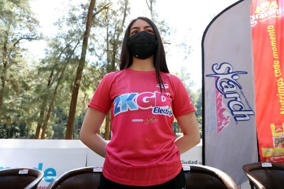 El kit de participantes, en el que se incluye la playera, será entregado en el Polideportivo Ávila Camacho.