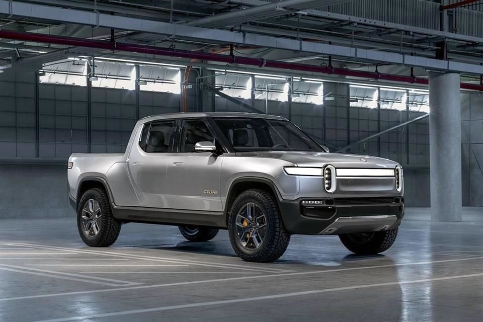 Rivian R1T alcanza una aceleración de 0 a 100 km en tan solo 3.1 segundos.