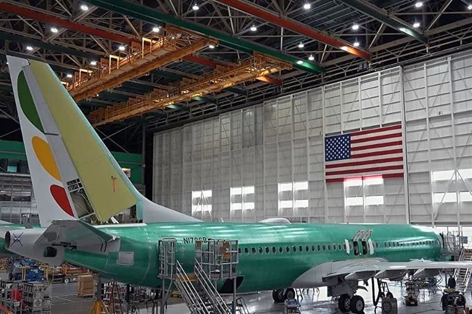 Está disponible en Netflix el documental Descenso: El Caso contra Boeing, que rememora lo que pasó cuando dos aviones Boeing se estrellaron.