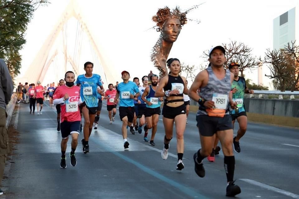 Así se vivió las experiencia en el Medio Maratón de Guadalajara, realizado la mañana de este domingo.