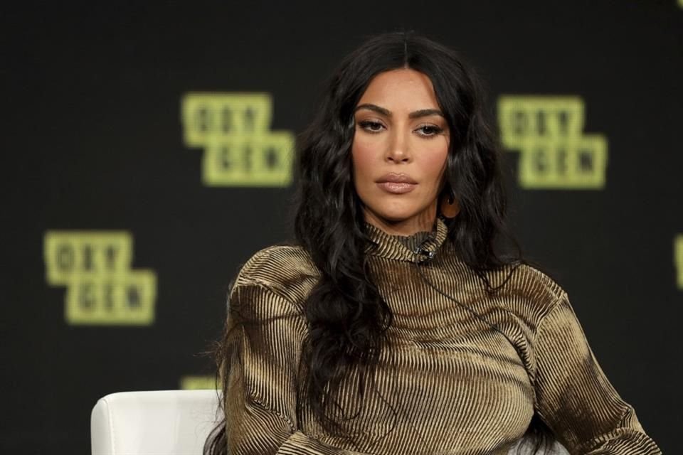 Kim Kardashian solicitó a la corte ignorar los intentos de Kanye por hacer más lento su divorcio y terminar su matrimonio lo antes posible.