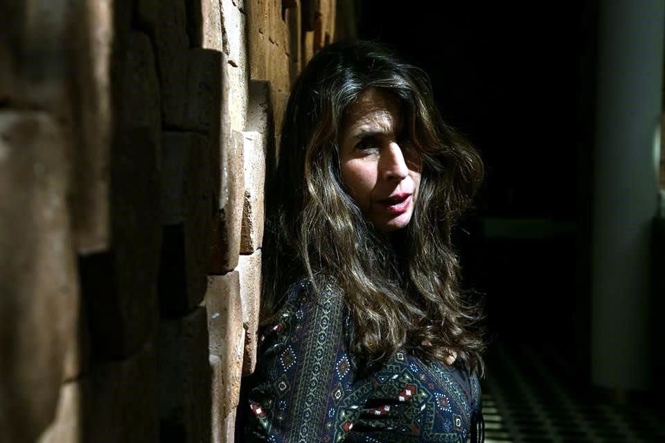 Ana Luisa Rébora cuenta con más de cuatro décadas en la creación artística.