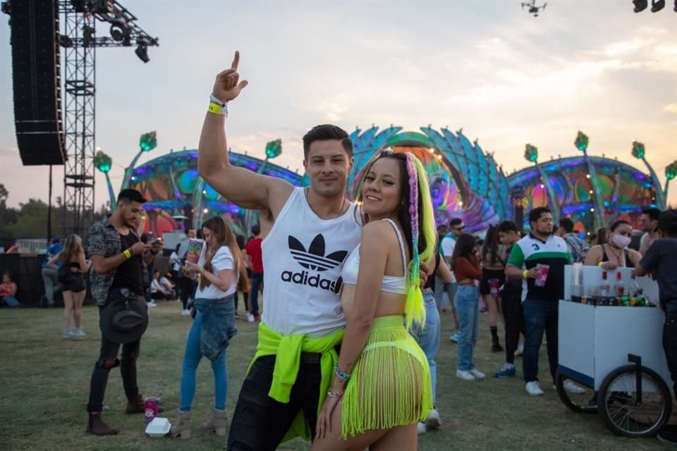 Segunda jornada de la explosión de colores y beats en EDC México.