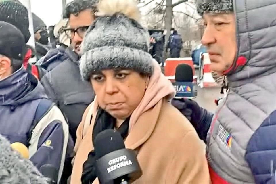 Olga García Guillén permanecerá en la localidad fronteriza rumana de Siret a la espera de que existan condiciones para retomar sus labor como Embajadora en Ucrania.